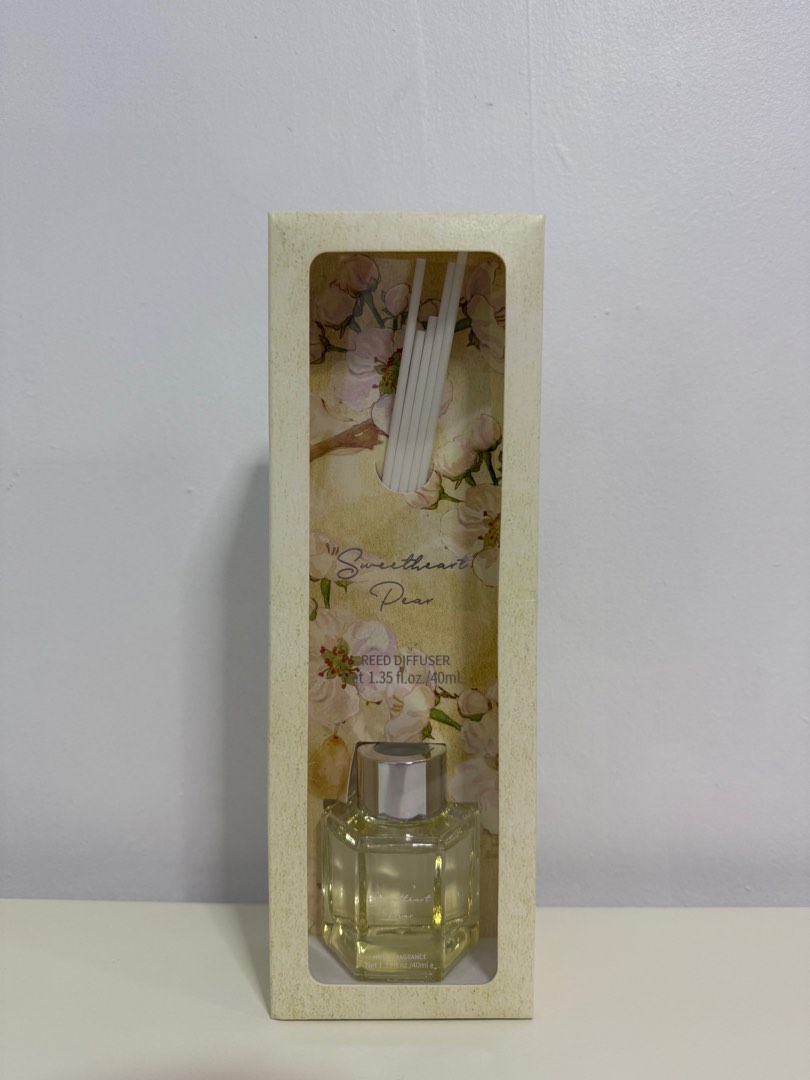 Miniso Flower Joy Series Reed Diffuser (Pear, 40ml), Furniture