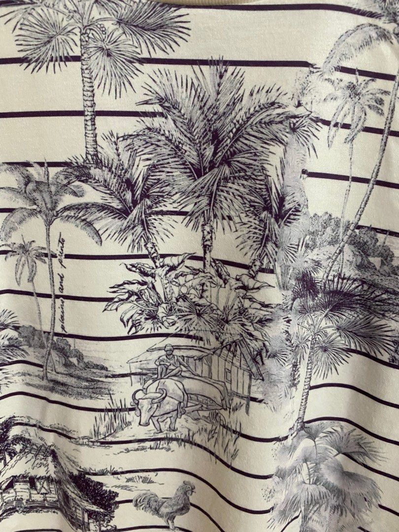 Plains & Prints Blouse (Category: Blouses) located in Paranaque City. Submitted by declutterwithjoy (Listing ID 1343785194, Image 2). Description: Small +SF J&T Rate.