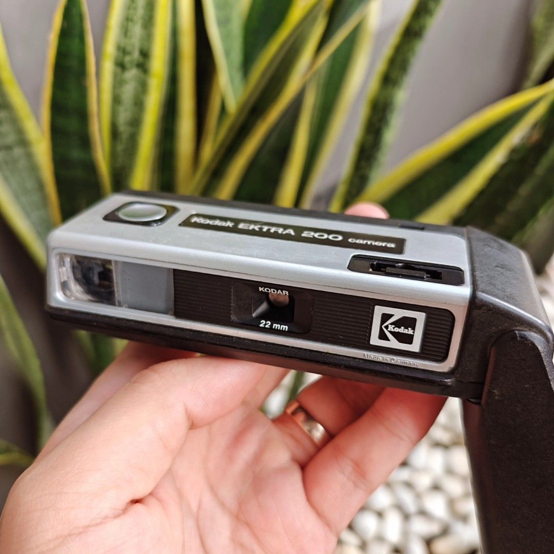 Pocket Camera Analog Kodak Ektra 200 110mm jadul antik