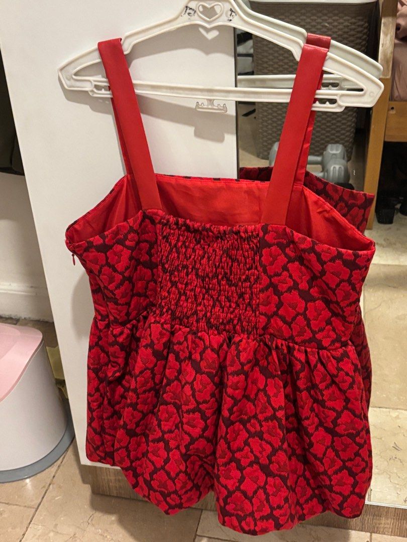 RAF Red Top (Medium on tag but best fits L) (Category: Blouses) located in Quezon City. Submitted by miitcch (Listing ID 1343759979, Image 3). Description: Never worn Rfs: too big on me (best fits large frames) My waist for reference is 28-29.