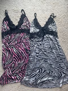 (Category: ) located in . Submitted by lilliess.closet (Listing ID 1343726915, Image 1). Description: .