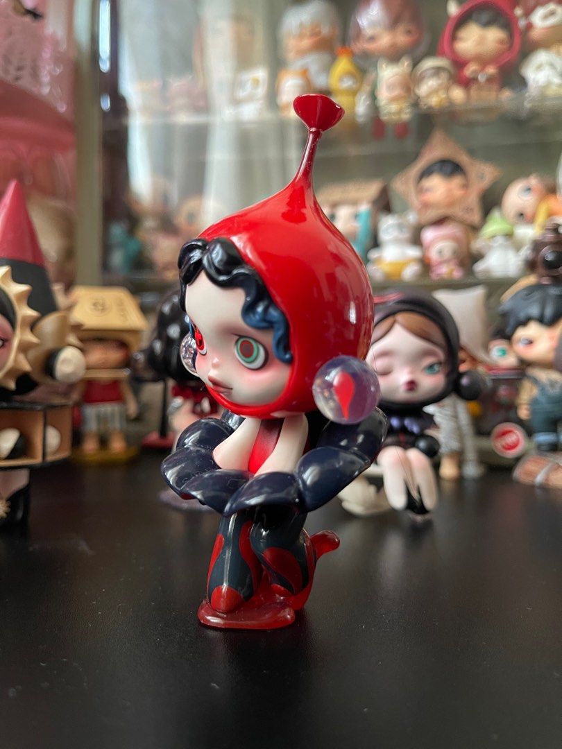 Skullpanda Image of Reality - Antigravity (Category: Designer & Blind Box Toys) located in Pasig City. Submitted by skgs_ (Listing ID 1343824348, Image 2). Description: -From Pop Mart Japan last Nov lang -with card only -RFS: no spark ₱450 only.