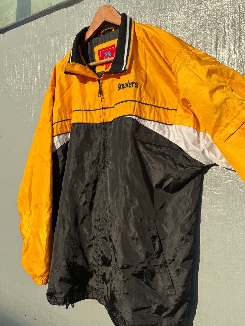 Steelers NFL windbreaker type (Category: Coats, Jackets and Outerwear) located in Manila. Submitted by triptee_kings (Listing ID 1343858899, Image 1). Description: Steelers 27x30 XXL No issue Plus sf.