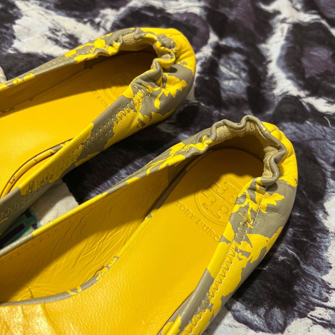 Tory Burch Reva Ballerina Flats (Category: Sneakers & Footwear) located in Taguig. Submitted by nopenotjo (Listing ID 1343770278, Image 3). Description: Shoes + Original Dust Bag Size 38 Can do meet up within taguig area.