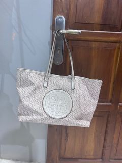 (Kategori: ) berada di . Dikirim oleh prelovdbebel (ID iklan 1343808865, Gambar 1). Deskripsi: .