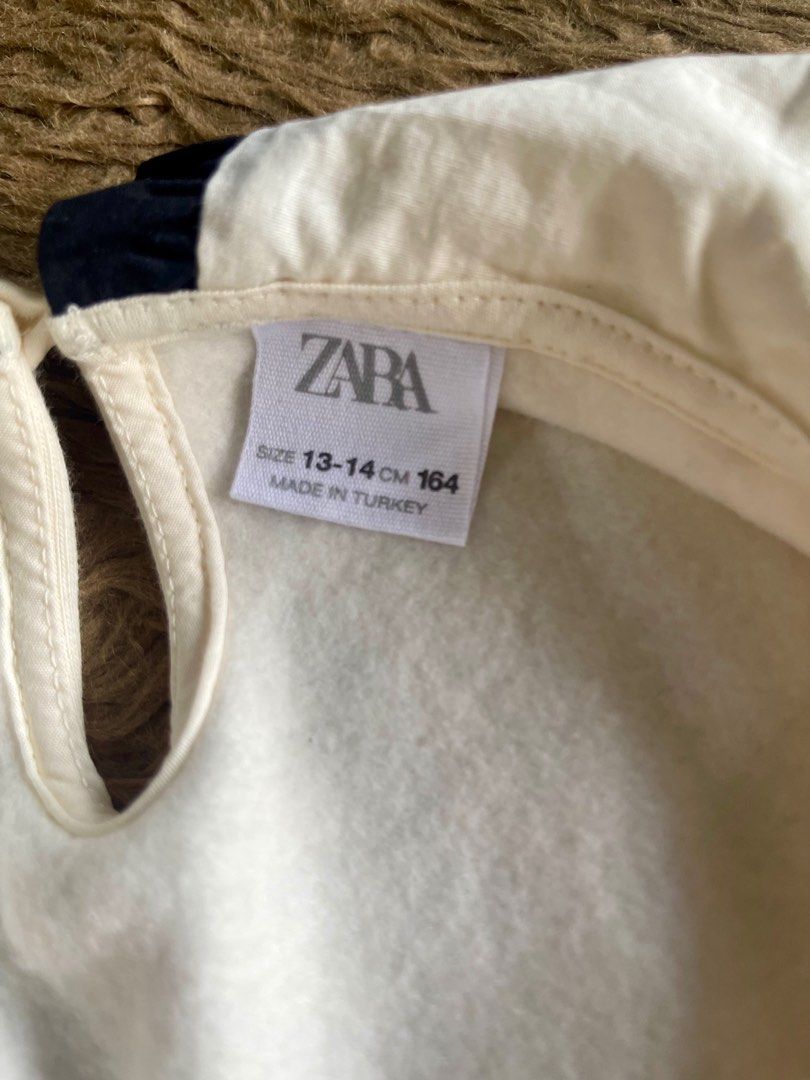 Zara top (Category: Others Tops) located in Caloocan City. Submitted by joycel06 (Listing ID 1343711365, Image 2). Description: .