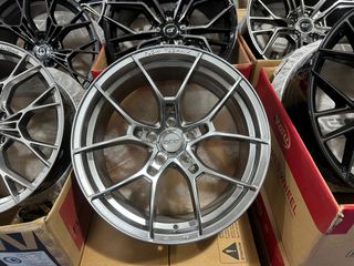 (Category: ) located in . Submitted by aws_tyre_rim (Listing ID 1312818403, Image 1). Description: .