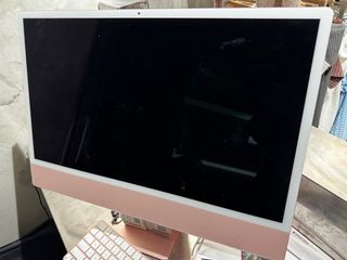 24” iMac64082643314563110