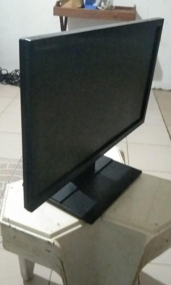Acer monitor (Category: Monitor Screens) located in Manila. Submitted by lei4tyourservice (Listing ID 1344030059, Image 2). Description: Acer monitor for sale Rfs: i will upgrade my pc set up (with used keyboard freebies).