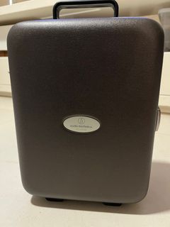 （分類：）位於 。 由 speregod 提交（商品編號 1343999335，圖片 1）。簡介： 。