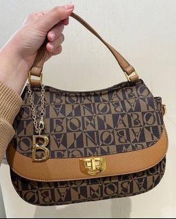 (Category: ) located in . Submitted by ddnadirah (Listing ID 1343897834, Image 1). Description: .