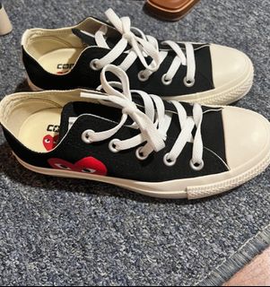 (Category: ) located in . Submitted by cha.closet (Listing ID 1344046292, Image 1). Description: .
