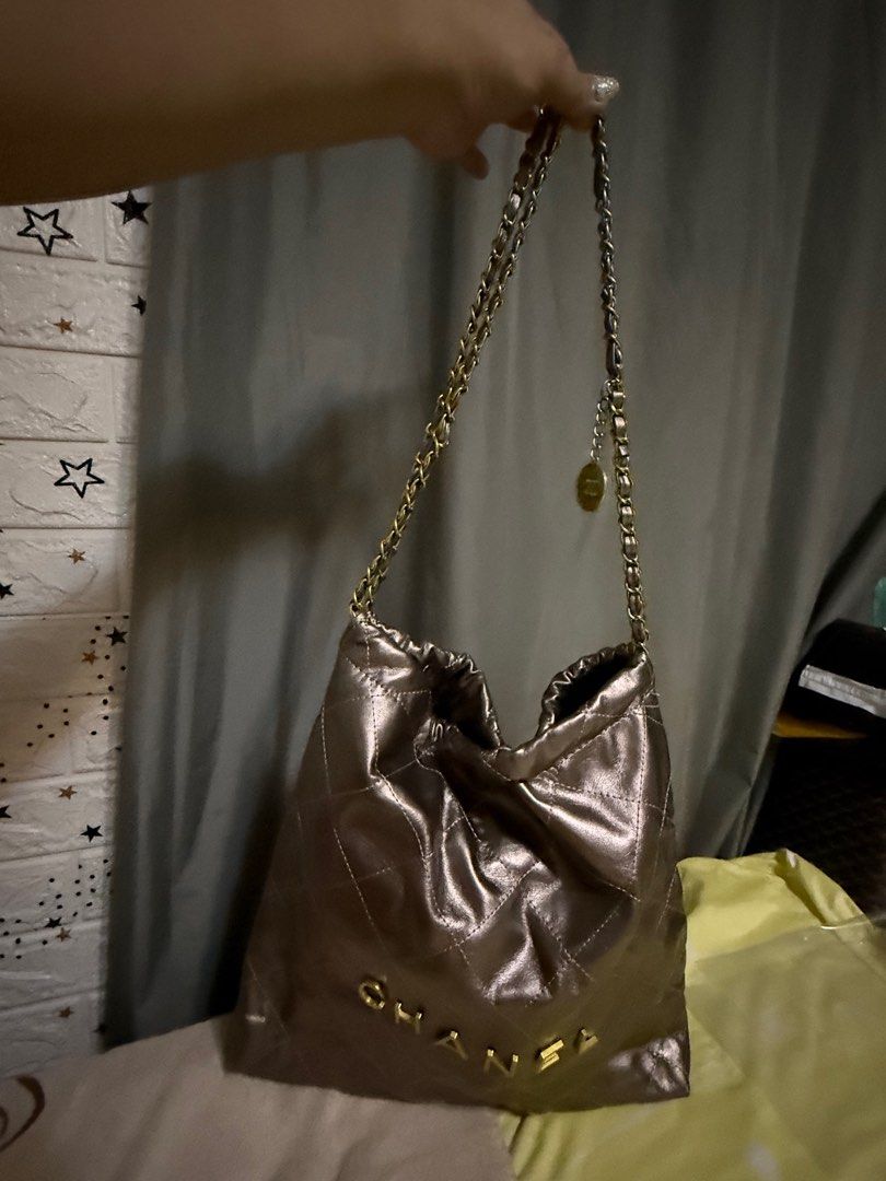 Chanel 22 (Category: Luxury Bags & Wallets) located in Caloocan City. Submitted by shnicky101 (Listing ID 1343895407, Image 1). Description: I have a gray and yellow one. PM for photos. .