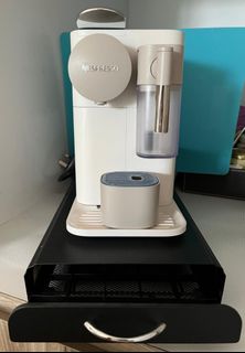 (Category: ) located in . Submitted by simplicity71 (Listing ID 1343895770, Image 1). Description: .