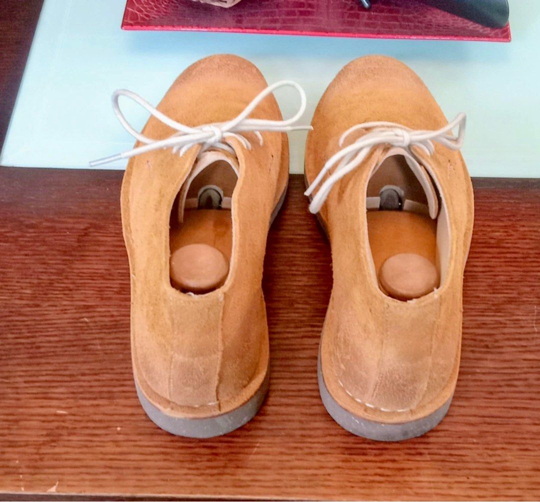 Cole Haan Camel Suede Desert Boots (Category: Boots) located in Paranaque City. Submitted by sole2squeeze (Listing ID 1344055188, Image 3). Description: Shoe tree excluded.