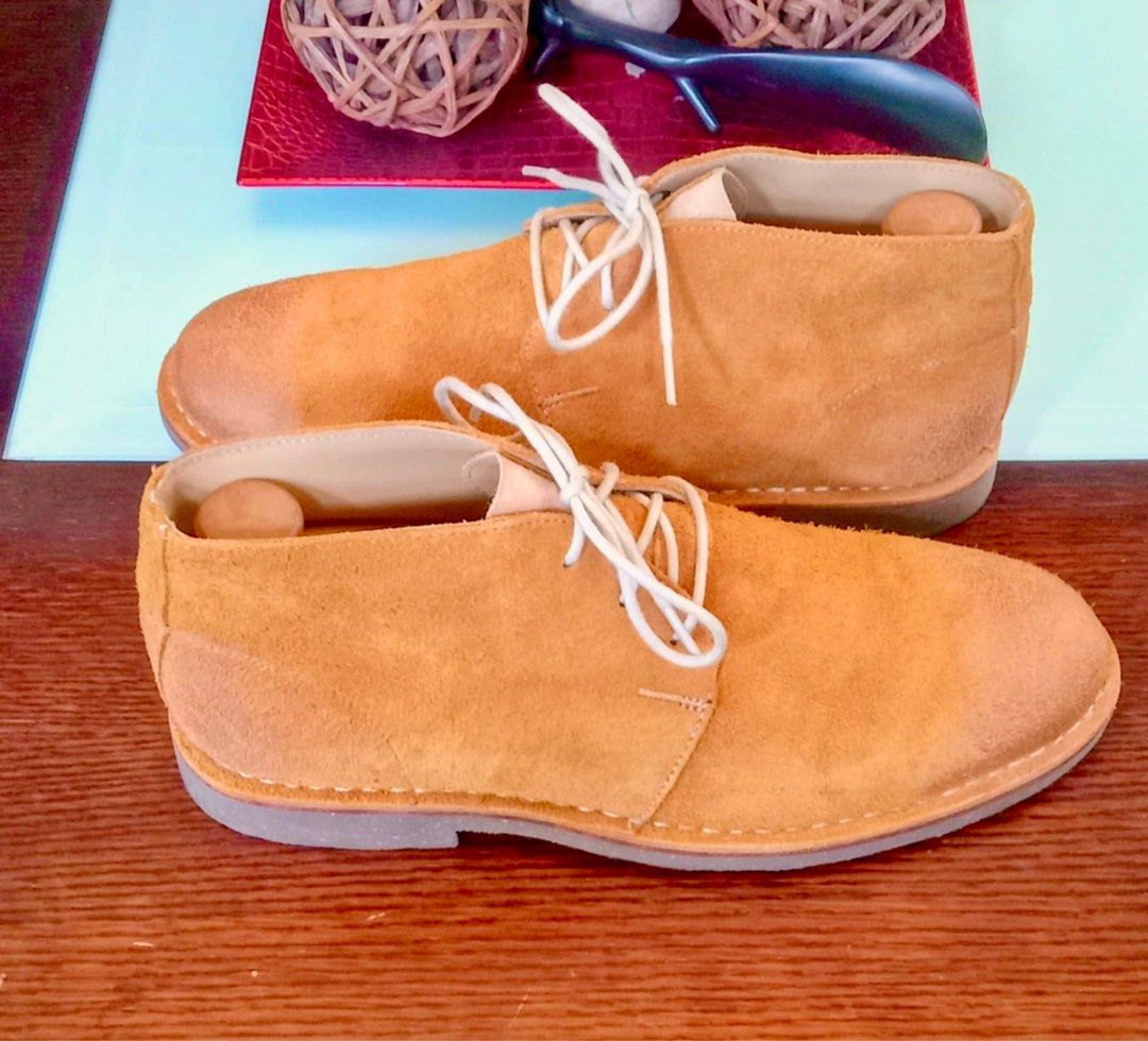Cole Haan Camel Suede Desert Boots (Category: Boots) located in Paranaque City. Submitted by sole2squeeze (Listing ID 1344055188, Image 2). Description: Shoe tree excluded.
