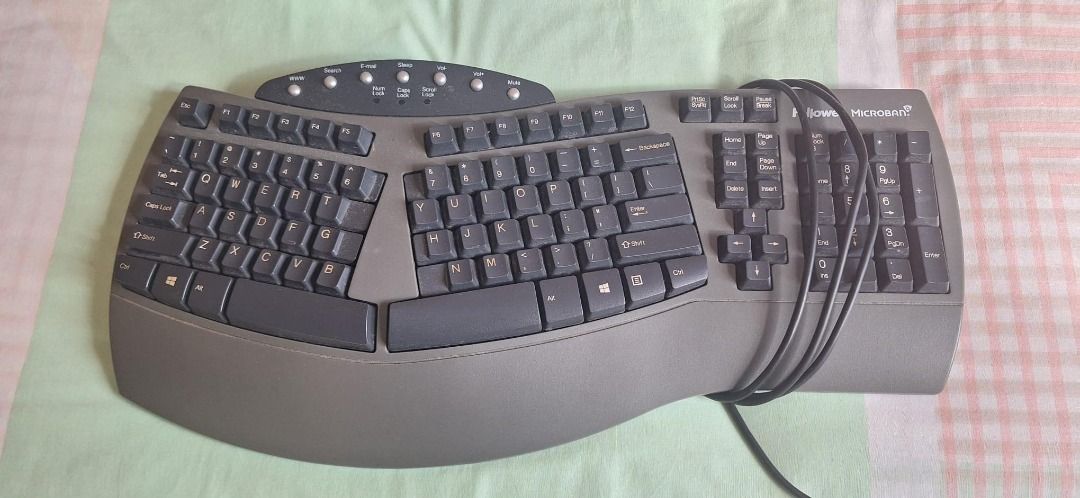 Fellowes Microban Ergonomic Keyboard, Computers & Tech, Parts ...