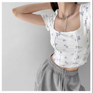 (Category: ) located in . Submitted by moodeemiko (Listing ID 1344035367, Image 1). Description: .