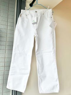 （分類：）位於 。 由 flo_la 提交（商品編號 1343886935，圖片 1）。簡介： 。