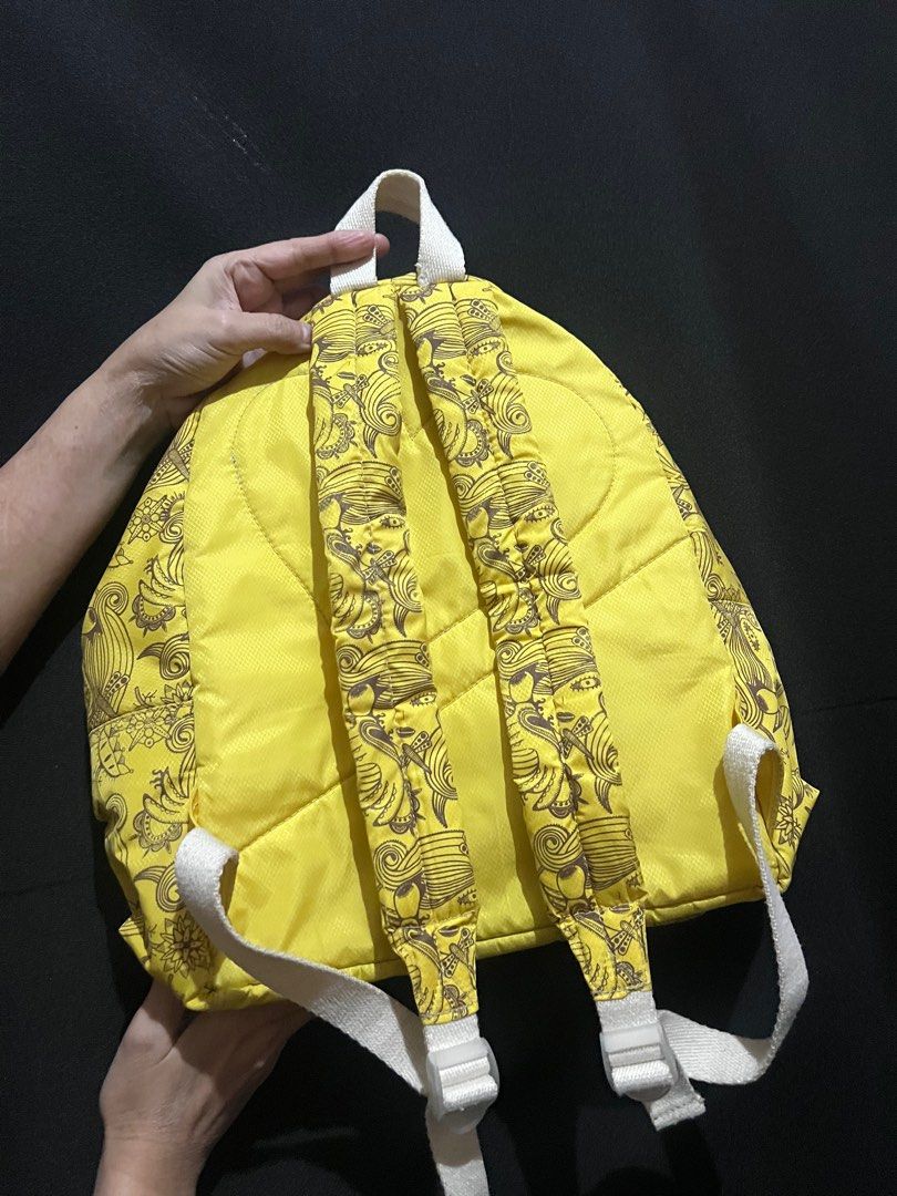 Heartstrings yellow doodle backpack (Category: Backpacks) located in Mandaluyong City. Submitted by sandylingling94 (Listing ID 1344039405, Image 2). Description: Newly washed, used but not abused All zippers still functional, super cute design 💕.