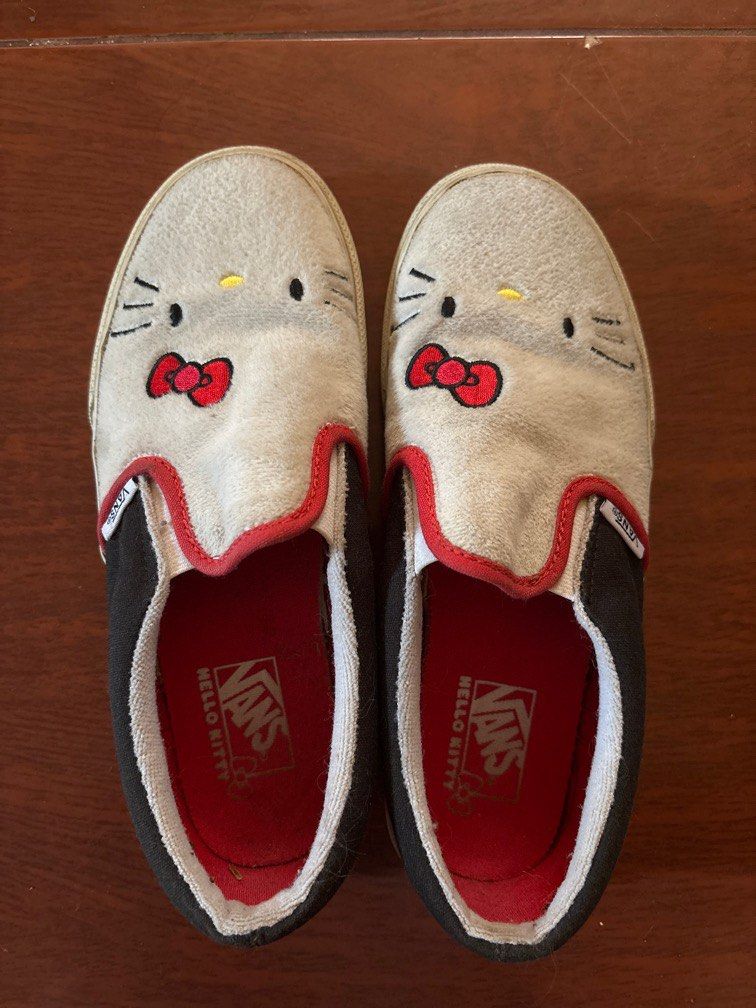 Hello kitty vans size 8 clearance