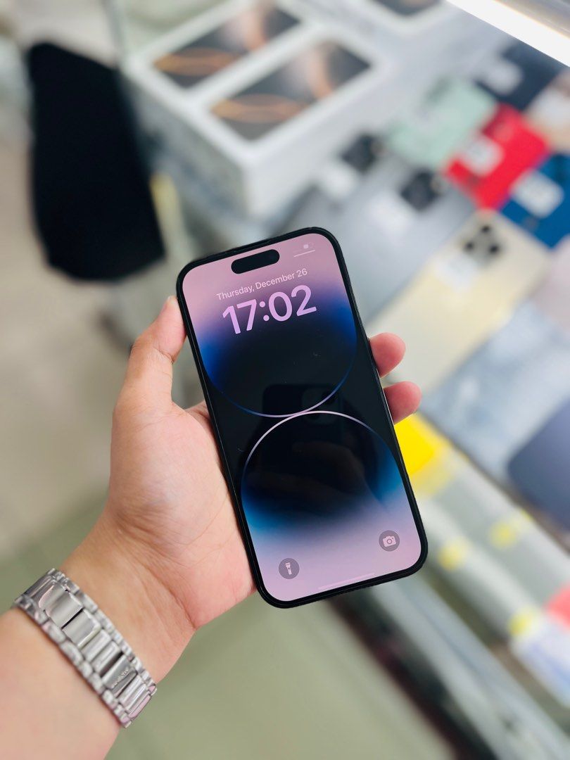 Iphone 14 Pro 1tb 98bh no issues Openline (Category: iPhone 14 Series) located in San Juan City. Submitted by najihahtelecomshop2018 (Listing ID 1343921720, Image 2). Description: FOR SALE | TRADE / SWAP PASS SA MGA SCAMMERS / THIRD PARTY (RFS: Buy and Sell) ⬇️QUICK SPECS⬇️ 📍iphone 14 Pro •1tb (Other storage is also available) •Openline (Other Variant is still available but price may vary) •Black (Other color is also available but price may vary