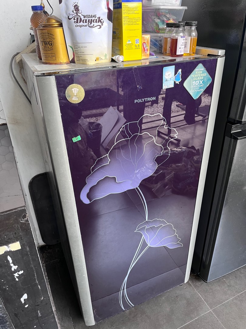 Kulkas 1 Pintu Polytron Siap Pakai, Kitchen & Appliances di Carousell
