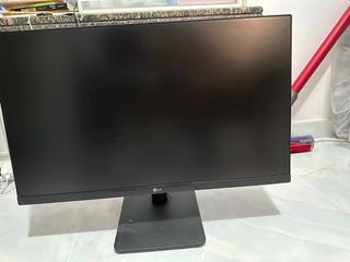 （分類：）位於 。 由 benjaminlm88648 提交（商品編號 1343950689，圖片 1）。簡介： 。