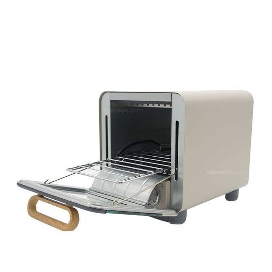 Oven toaster (Category: Ovens & Toasters) located in Manila. Submitted by marshaseller (Listing ID 1343993006, Image 2). Description: Brand: Brikk BLOT-803CR.