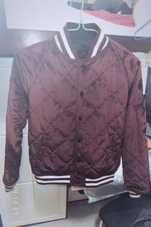 （分類：）位於 。 由 Viktormk 提交（商品編號 1344015238，圖片 1）。簡介： 。