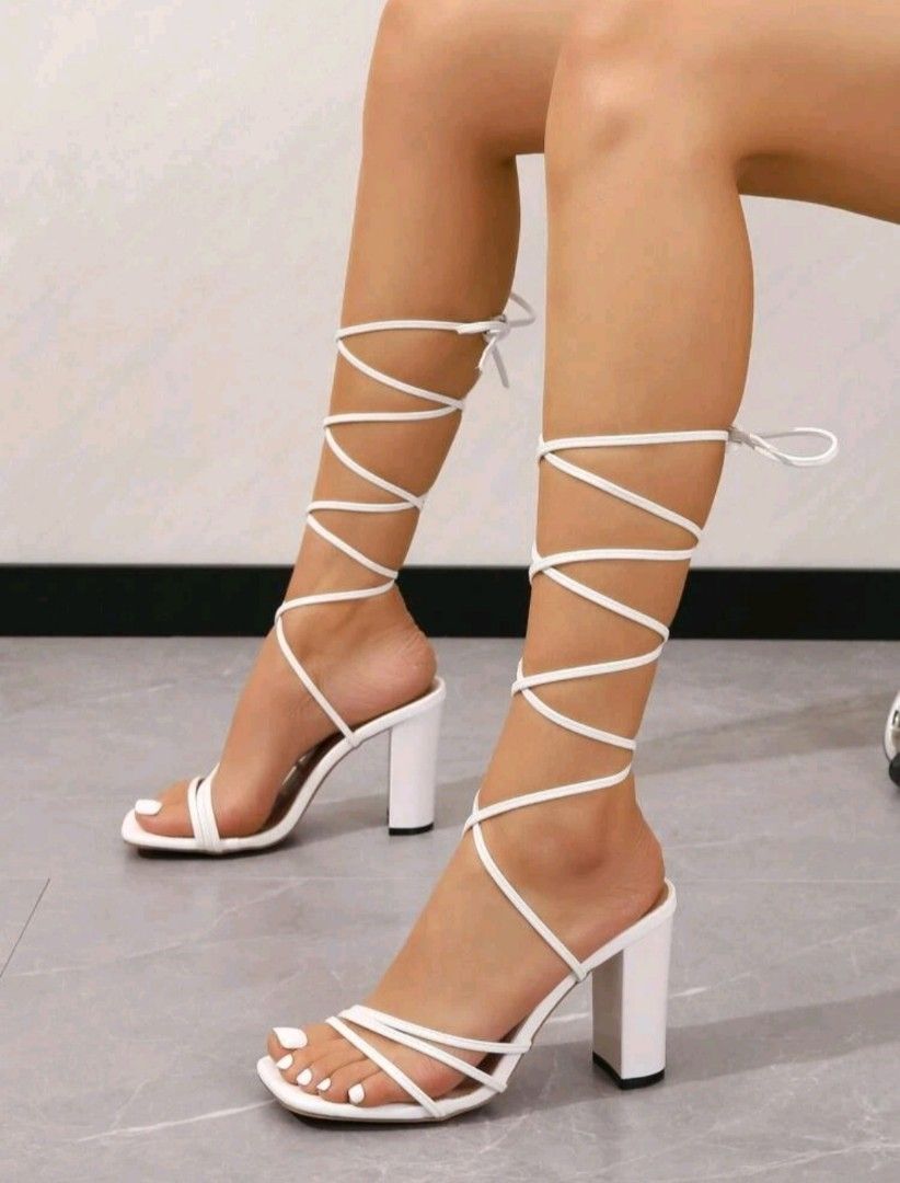 SHEIN WHITE STRAPPY HEELS (Category: Heels) located in Alaminos. Submitted by sheinrose.ph (Listing ID 1343980158, Image 3). Description: BRANDNEW WITH POUCH FITS TO 23.5 CM/ EU 37/ US 6 GANDAAAAA NETO 🥹 SHIPPING VIA JNT EXPRESS ONLY.