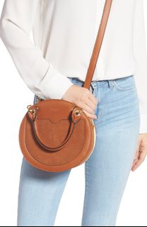 (Category: ) located in . Submitted by style-a-porter (Listing ID 1344014409, Image 1). Description: .