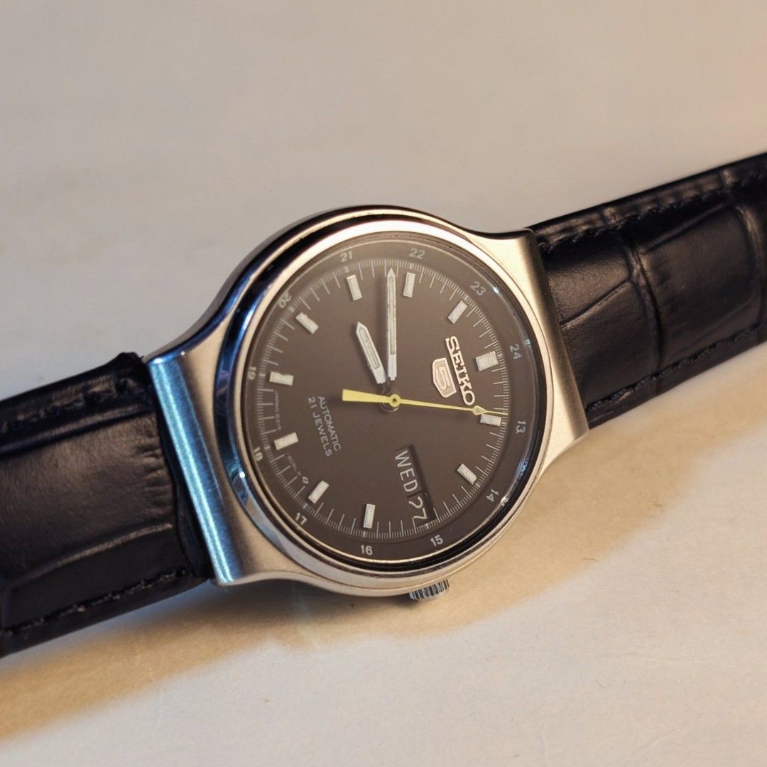Vintage Seiko 5 Sports Automatic (Category: Men's Watches) located in Caloocan City. Submitted by renderthisnthat (Listing ID 1344057320, Image 2). Description: Vintage Seiko 5 Sports Automatic Watch . Ref. No. : 6319-6060 Calibre: 6319 Movement: Automatic Dimension: approx 37mm, Lug width: 18mm Strap: Dark Blue Leather and SS Strap 🏷️5500(negotiable) . The watch is a vintage piece, minor scratches are to be expected..