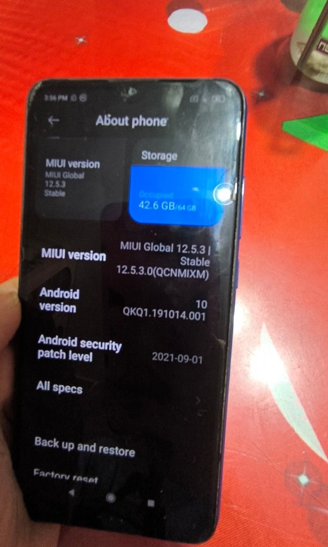Xiaomi Redmi 8 (Category: Xiaomi) located in Antipolo. Submitted by tobisshop.16 (Listing ID 1343961922, Image 2). Description: Redmi 8 rfs upgrade fone with box 64g 4gb ram issues: no charger sira na may konti yupi sa charging port pero no effect naman sa pag charge naka reset na now gagamitin nlng bakbak konti yung back plastic sa likod as posted may ilang years na rin 2-3yrs so expect sign of use antipolo loc near masinag walang warranty. if k