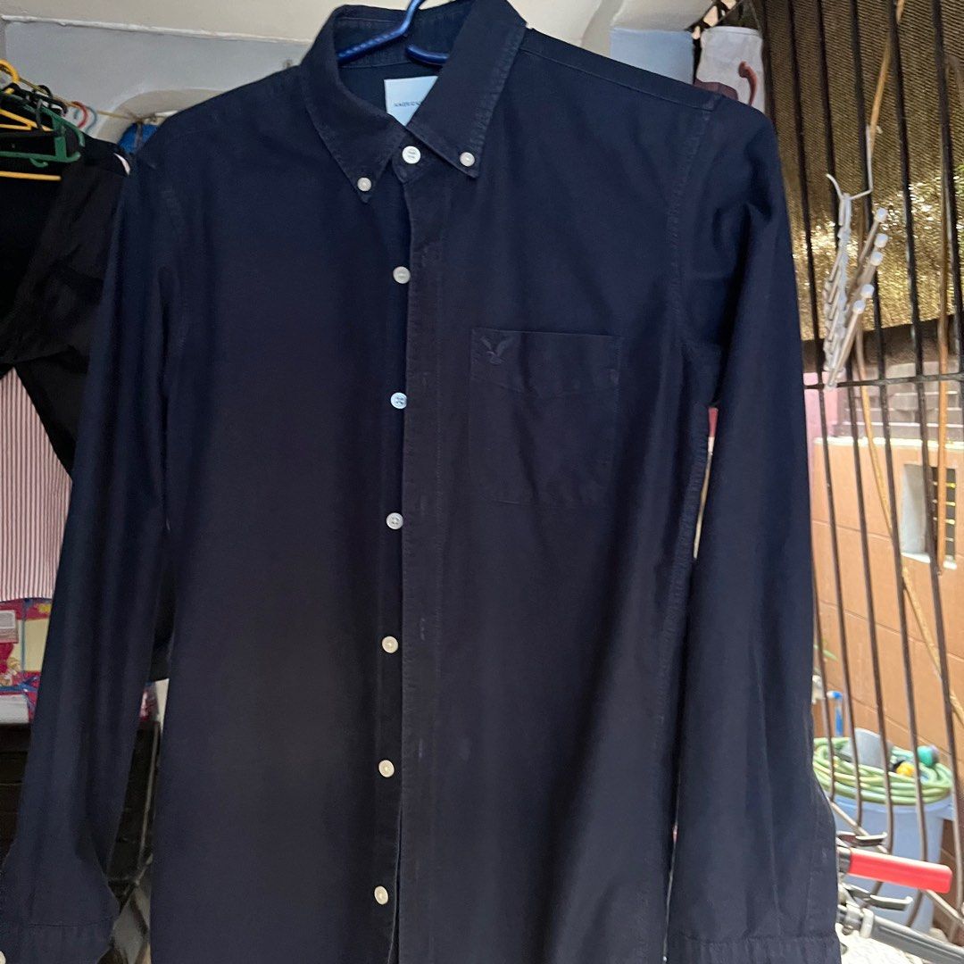 American Eagle Dark Blue Long Sleeves Polo (Category: Formal Shirts) located in Pasig City. Submitted by save_one (Listing ID 1344166214, Image 1). Description: American Eagle Dark Blue Long Sleeves Polo Lightly used Size: Small Pm for other questions. Kindly send an offer if interested, thank you!.