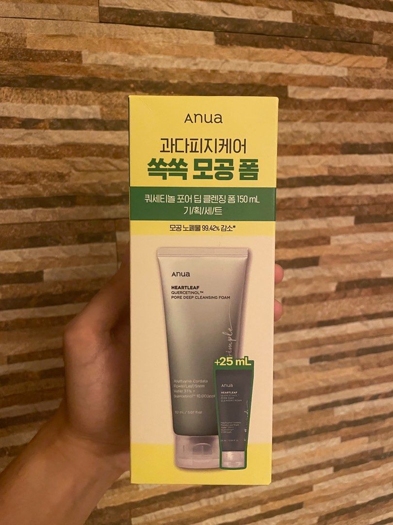 Anua Heartleaf Quercetinol Cleansing Foam (Category: Face Care) located in Manila. Submitted by sebedi (Listing ID 1344204442, Image 1). Description: Selling this 150mL Anua Pore Deep Cleansing Foam BRANDNEW & UNOPENED, with box Only used the free 25mL Bought personally from Olive Young PM for more details!.