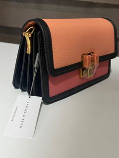 （分類：）位於 。 由 a1cyou 提交（商品編號 1344217372，圖片 1）。簡介： 。