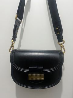 （分類：）位於 。 由 k.none 提交（商品編號 1344208508，圖片 1）。簡介： 。