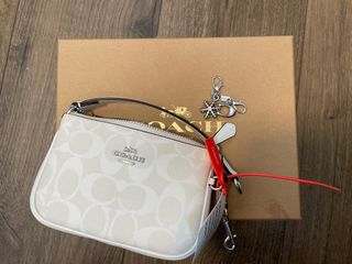 （分類：）位於 。 由 melchan2017 提交（商品編號 1344091947，圖片 1）。簡介： 。