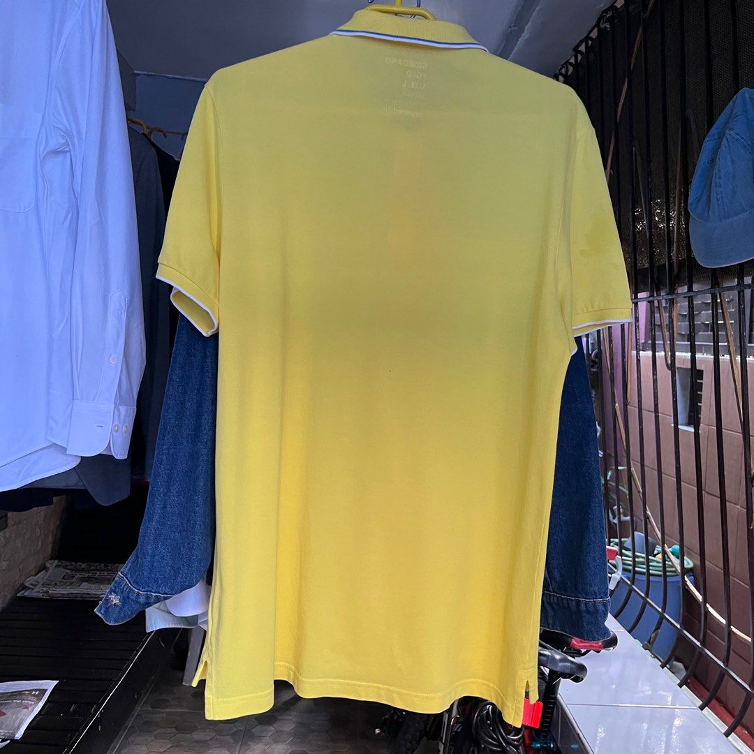 Giordano Yellow Polo Shirt (Category: Tshirts & Polo Shirts ) located in Pasig City. Submitted by save_one (Listing ID 1344169791, Image 2). Description: Giordano Yellow Polo Shirt Details on the third picture Kindly send an offer if interested, thank you!.
