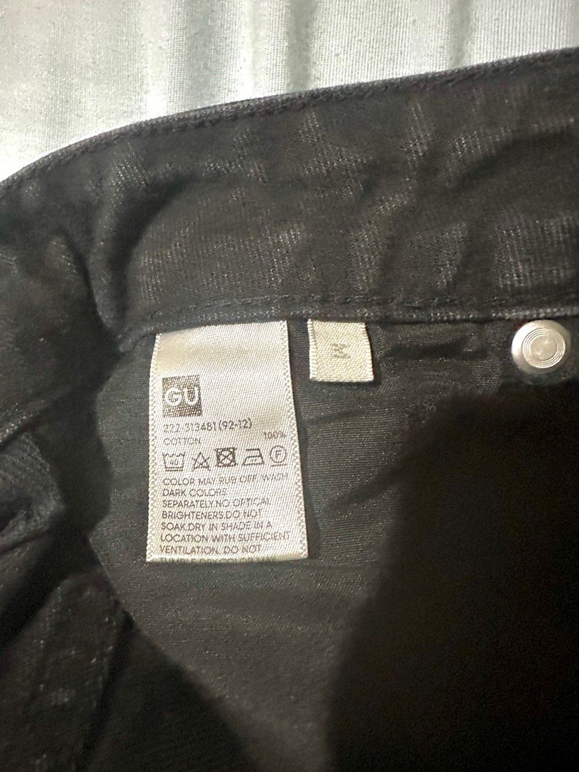GU black denim skirt zipper (Category: Skirts) located in Las Pinas. Submitted by jazzzy7 (Listing ID 1344164259, Image 3). Description: Size medium on tag 26 inches L:16.5 inches .