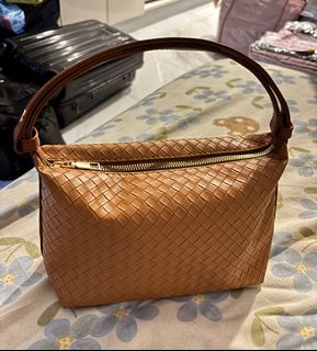 (Kategori: ) berada di . Dikirim oleh melamdk (ID iklan 1344172674, Gambar 1). Deskripsi: .