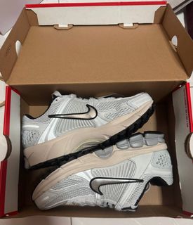 (Category: ) located in . Submitted by joshhweh (Listing ID 1344058455, Image 1). Description: .