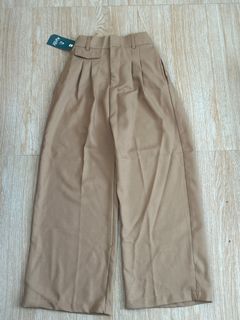 (Kategori: ) berada di . Dikirim oleh karastuff (ID iklan 1344069911, Gambar 1). Deskripsi: .