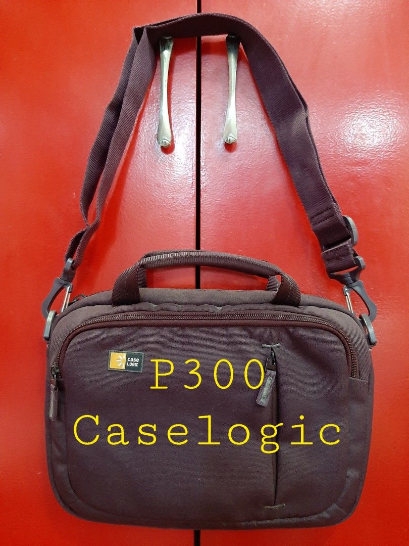 Pre Loved Laptop Bag (Category: Laptop Bags & Sleeves) located in Paranaque City. Submitted by tubby.kat (Listing ID 1344058414, Image 1). Description: Pre loved, no inclusions Shipping fee to be shouldered by the buyer Metro Manila: Lalamove or Grab Provincial: LBC branch pick up Location: Chateau Elysee Condo Bicutan Paranaque City.