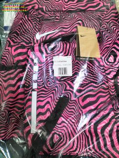(Category: ) located in . Submitted by hoopsheaven (Listing ID 1344162449, Image 1). Description: .