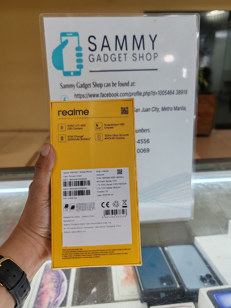 Realme 12 256 (Category: Realme) located in Quezon City. Submitted by ronalynac40976 (Listing ID 1344071007, Image 2). Description: Realme 12 5g Brandnew/Sealed/Warranty 1 year Pick up store in greenhills shopping center We accept credit installment+% We accept ggives & spaylater+% We ship nationwide via lbc Dm or call for fast transaction 09279500069/09425544556 Located @ Aquarium area stall no. Y-40 look for rona.