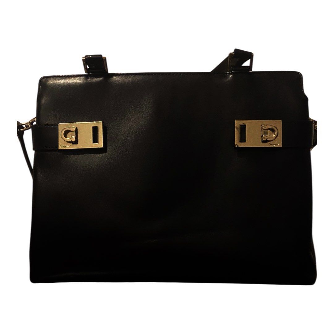 Salvatore Ferregamo bag (Category: Luxury Bags & Wallets) located in Makati City. Submitted by fabiloushop (Listing ID 1344122457, Image 1). Description: Authentic Personal collection of Salvatore Ferreregamo office bag Leather material Comes with the original sling Two-way -shoulder and hand bag depending on your style Width 13x9 x5 .