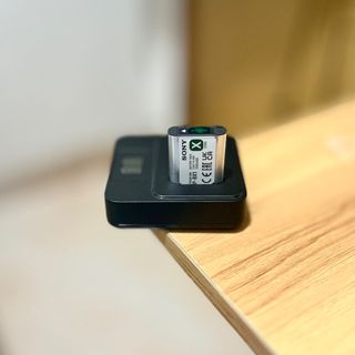（分類：）位於 。 由 pigdayfilms 提交（商品編號 1344228336，圖片 1）。簡介： 。