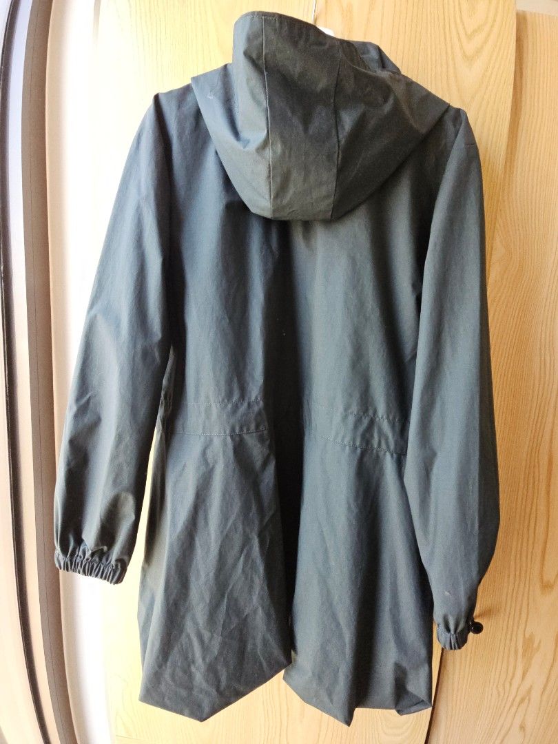 Y3 JACKET （分類：套裝）位於 Hong Kong。 由 scw2019 提交（商品編號 1344098144，圖片 2）。簡介： 男女合穿，購自Dmop。
